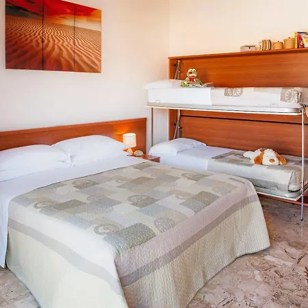 Virginia 3* Diano Marina